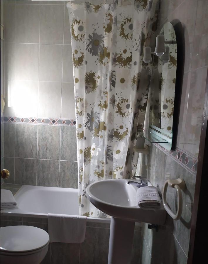 Hostal Andalucia De Arcos أركوس ديلا فرونتيرا المظهر الخارجي الصورة